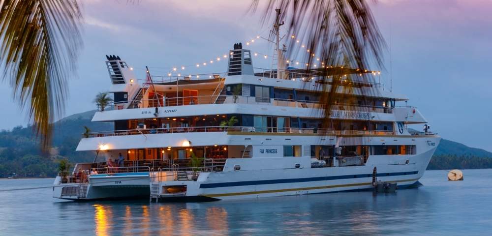 June 2027: Ladies Only Winter Escape: Fiji including 4 day/3 night Blue Lagoon Cruise